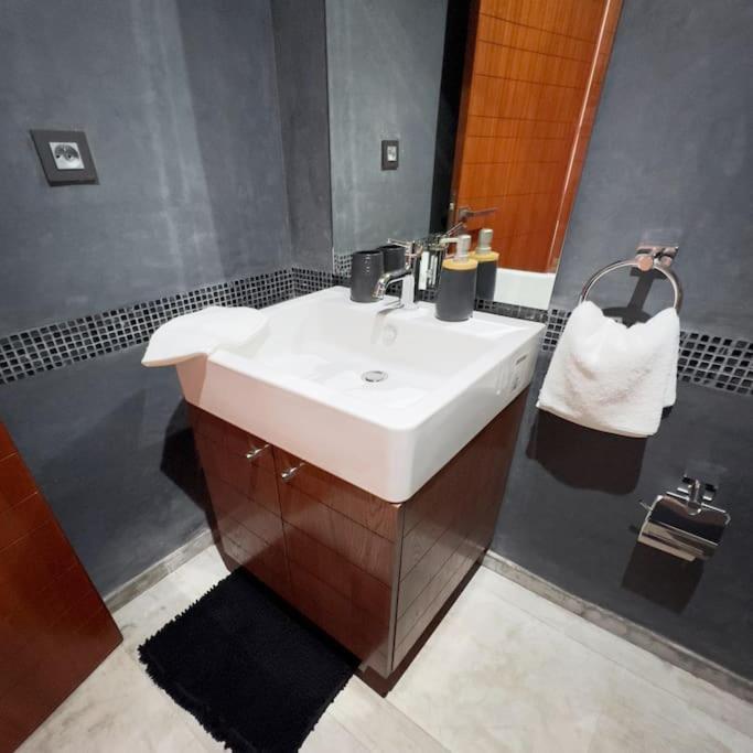 Luxury Refuge - Marrakech Centre Apartment Маракеш Екстериор снимка